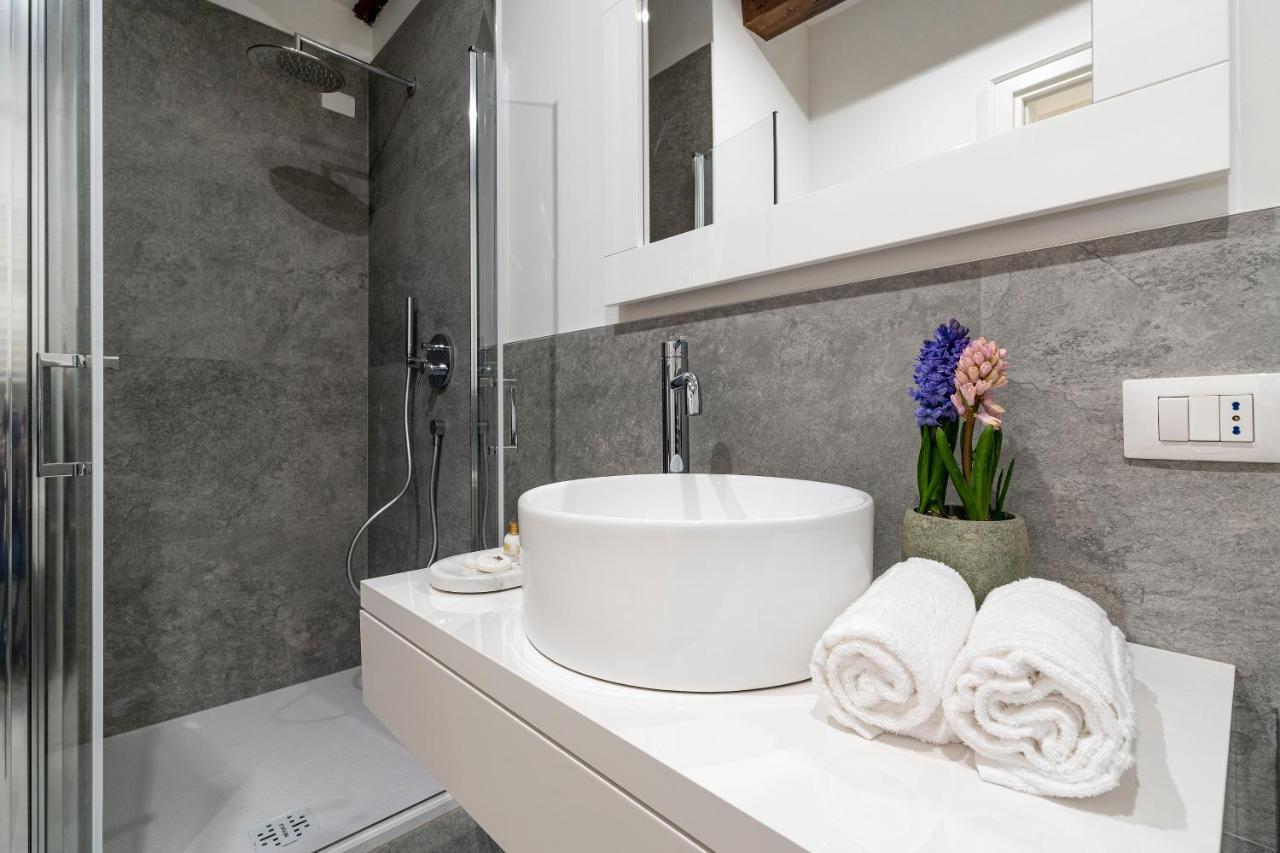 Residenza San Silvestro Hotel Венеция Екстериор снимка