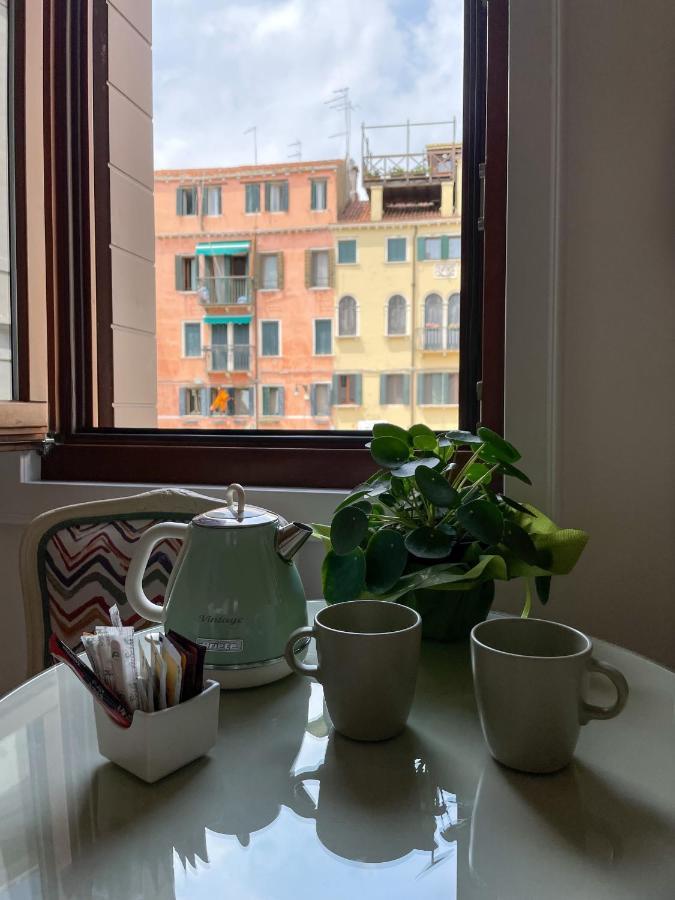 Residenza San Silvestro Hotel Венеция Екстериор снимка